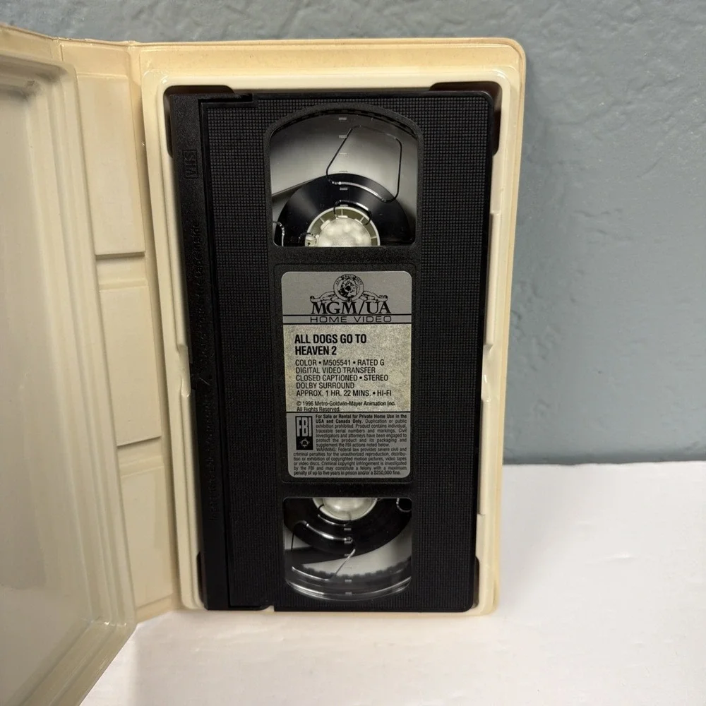 All Dogs Go to Heaven 2 VHS 1996‎ Movie Video Clam Shell Family Entertainment